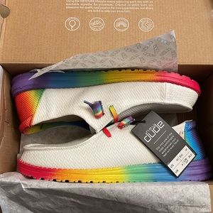 Hey Dude Wendy Pride - size 10